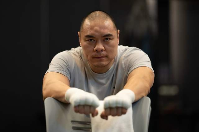 索拉拒绝了, 借此翻身