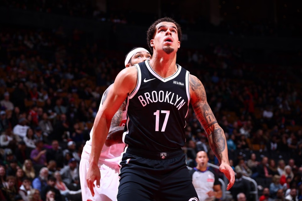 托马斯投篮 托马斯投篮